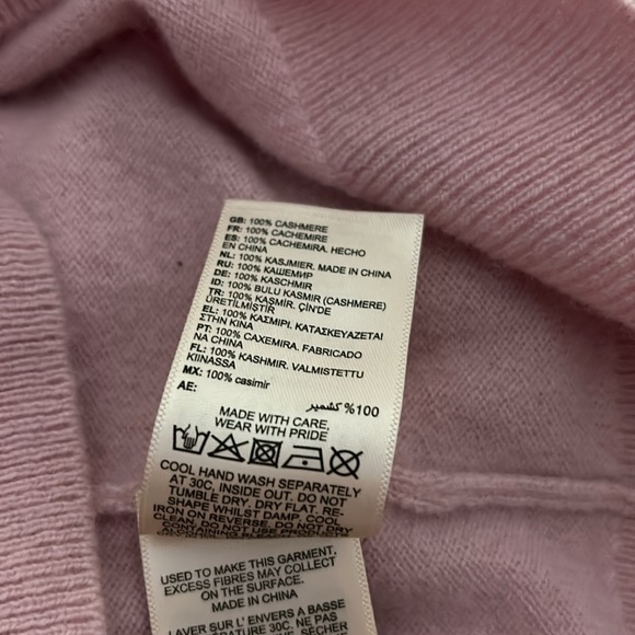 Ted Baker - Picture 7 of 7